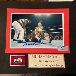 Muhammad Ali autographed photo boxing signed